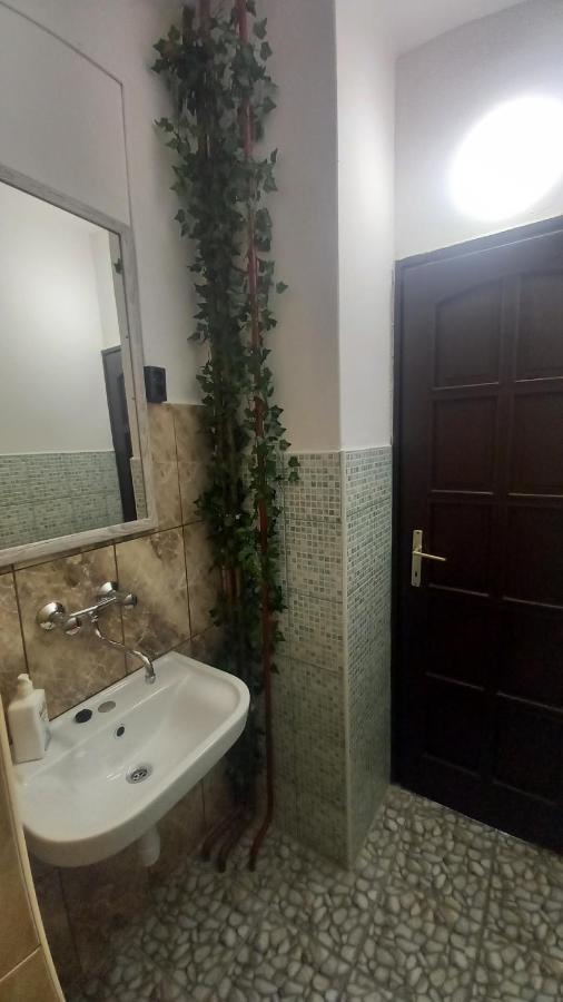Bed and Breakfast Kisdiofa Panzio Es Vendeglo Vajdácska Zewnętrze zdjęcie