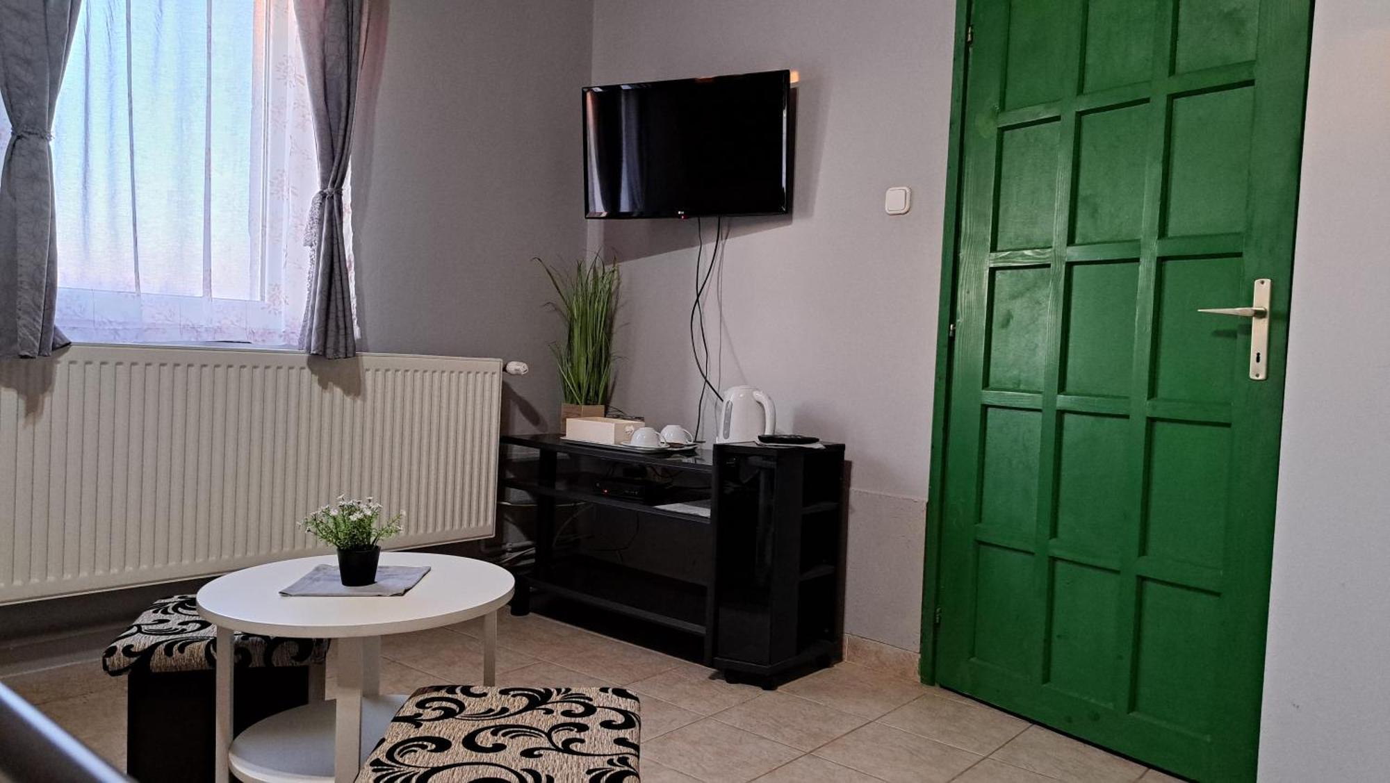 Bed and Breakfast Kisdiofa Panzio Es Vendeglo Vajdácska Zewnętrze zdjęcie