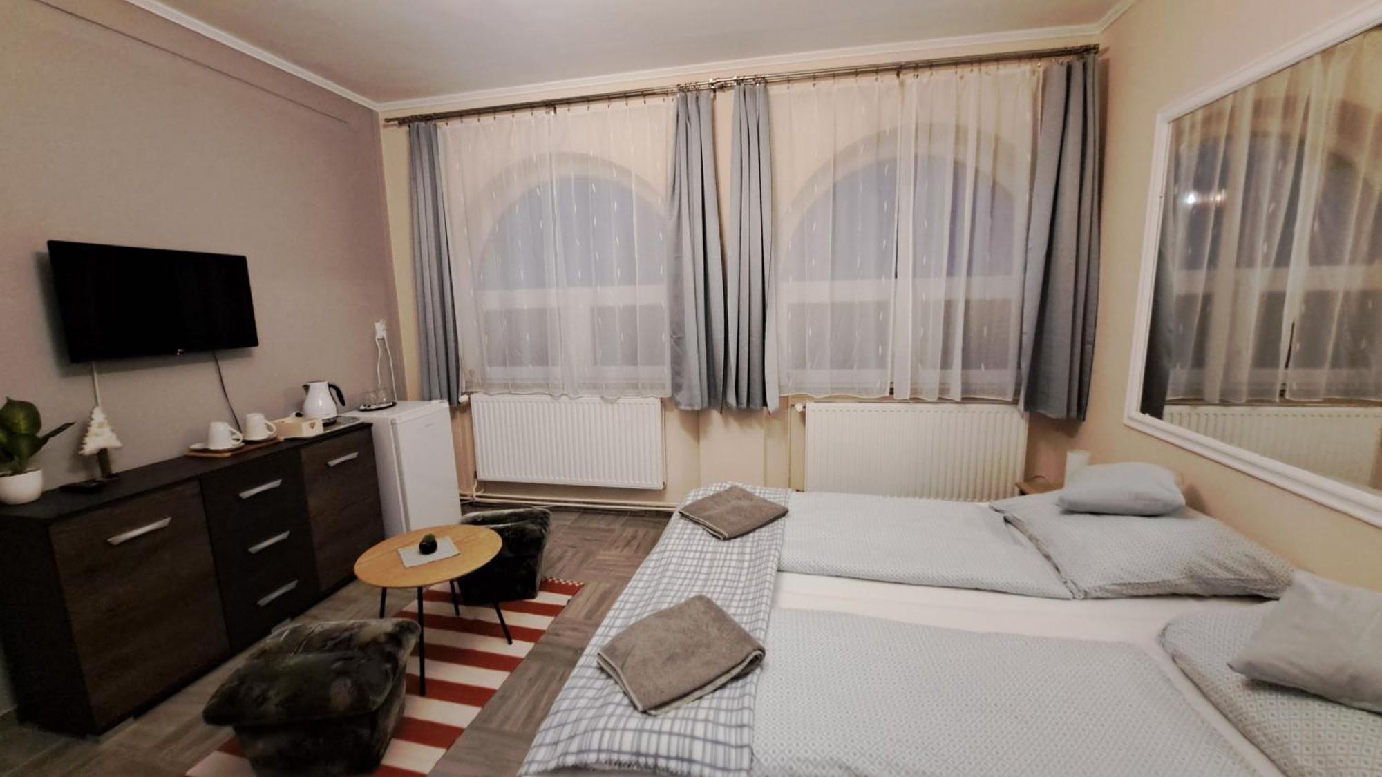 Bed and Breakfast Kisdiofa Panzio Es Vendeglo Vajdácska Zewnętrze zdjęcie